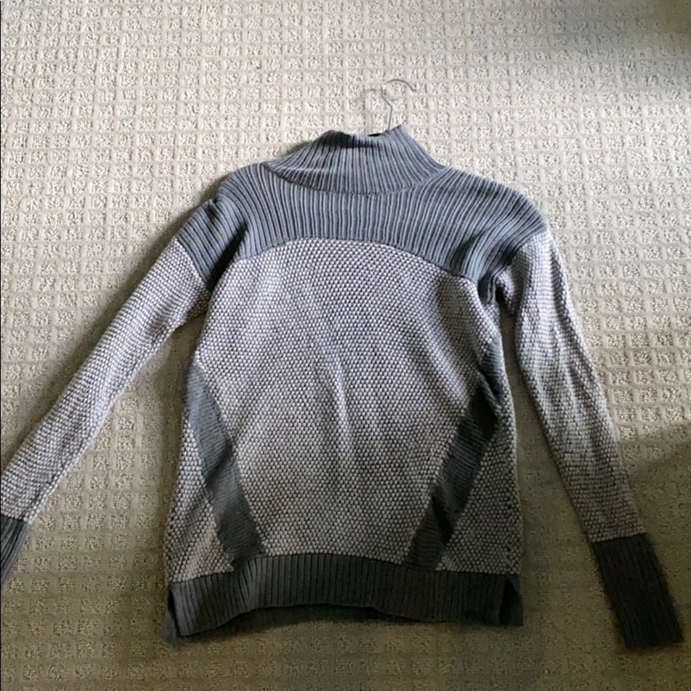 Lulu Lemon Sweater